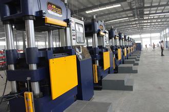 u=1296137640,4083067321&fm=21&gp=0.jpg 鼎捷ERP條碼軟件---機械行業解決方案